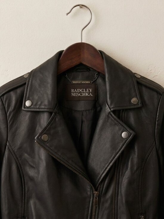 Badgley Mischka Jackets & Blazers - Badgley Mischka Black Leather Moto Jacket - Size XS - Excellent Condition